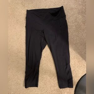 Lululemon cropped leggings